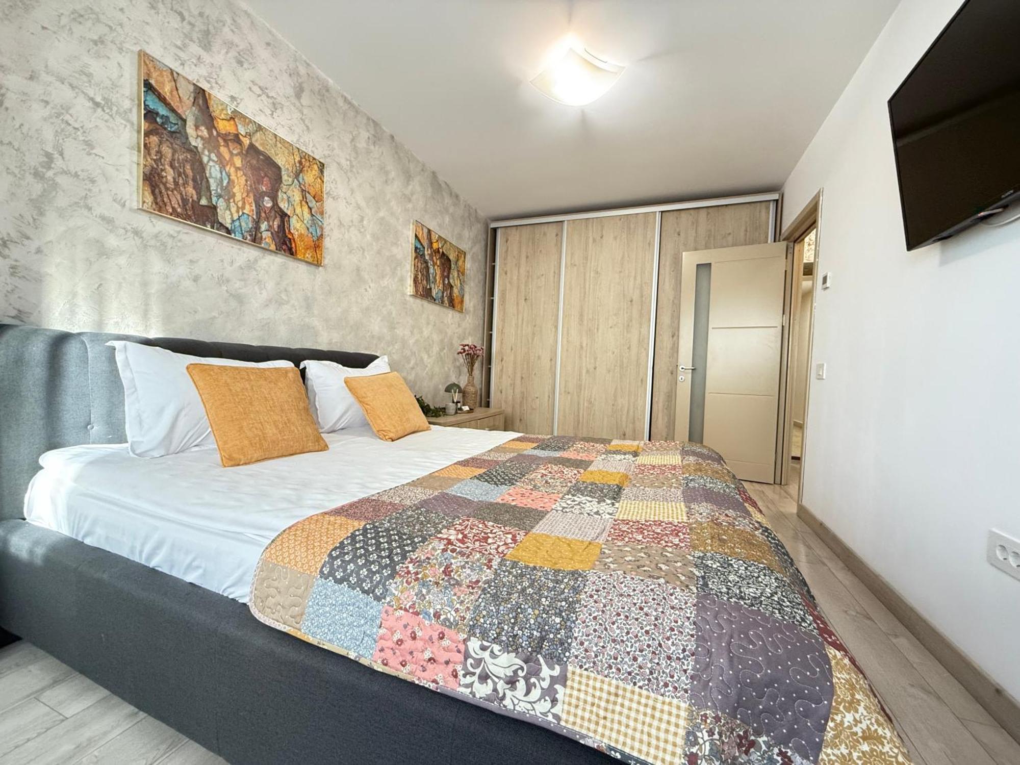 Smart Stay Studio With Free Parking Iasi Exterior photo