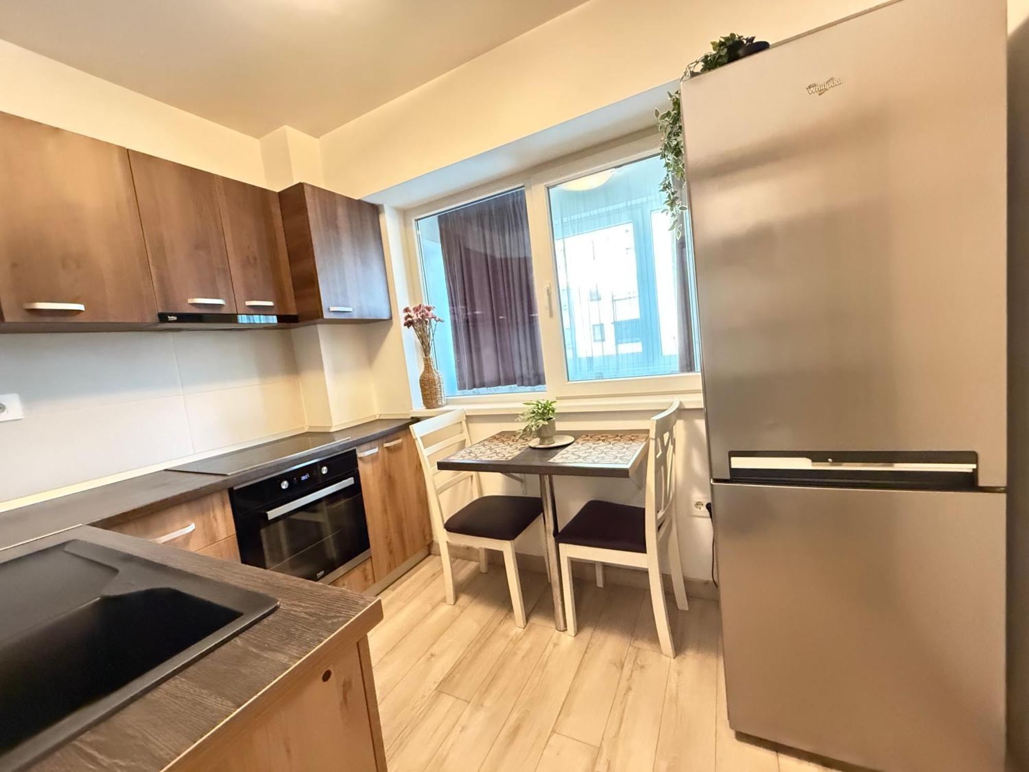 Smart Stay Studio With Free Parking Iasi Exterior photo